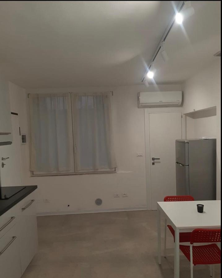 Appartamento Roma Parme Extérieur photo
